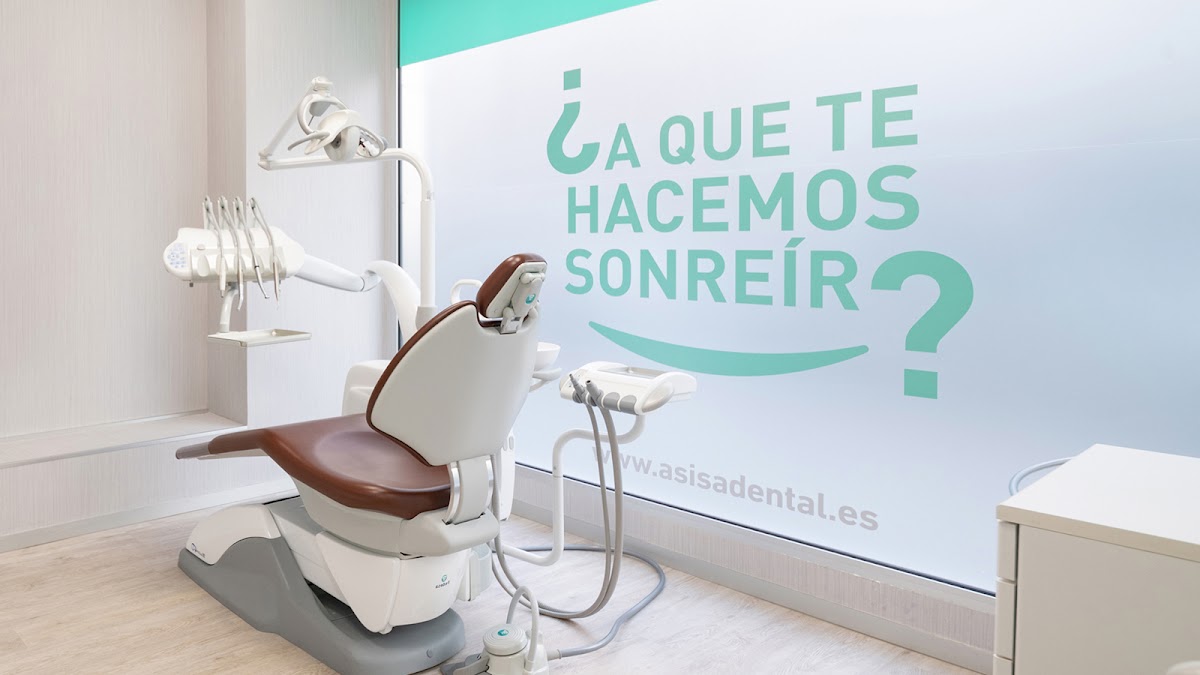 Clínica Dental HLA Internacional Barcelona - dental clinic in Barcelona, Spain