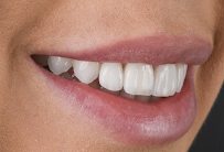 Clínica Dental Puyuelo: Dentistas en Barcelona