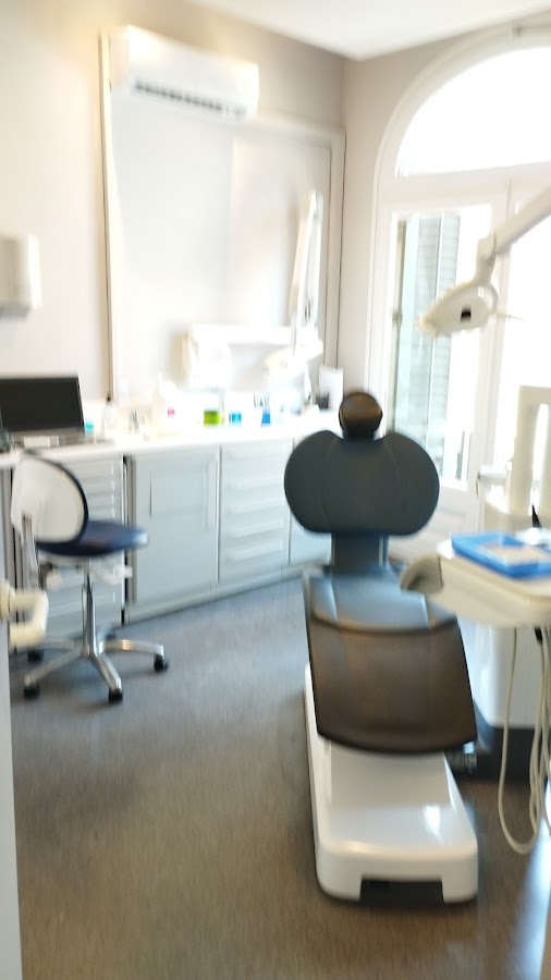 Dental Clinic Clínica Dental Diagonal dental clinic in Barcelona