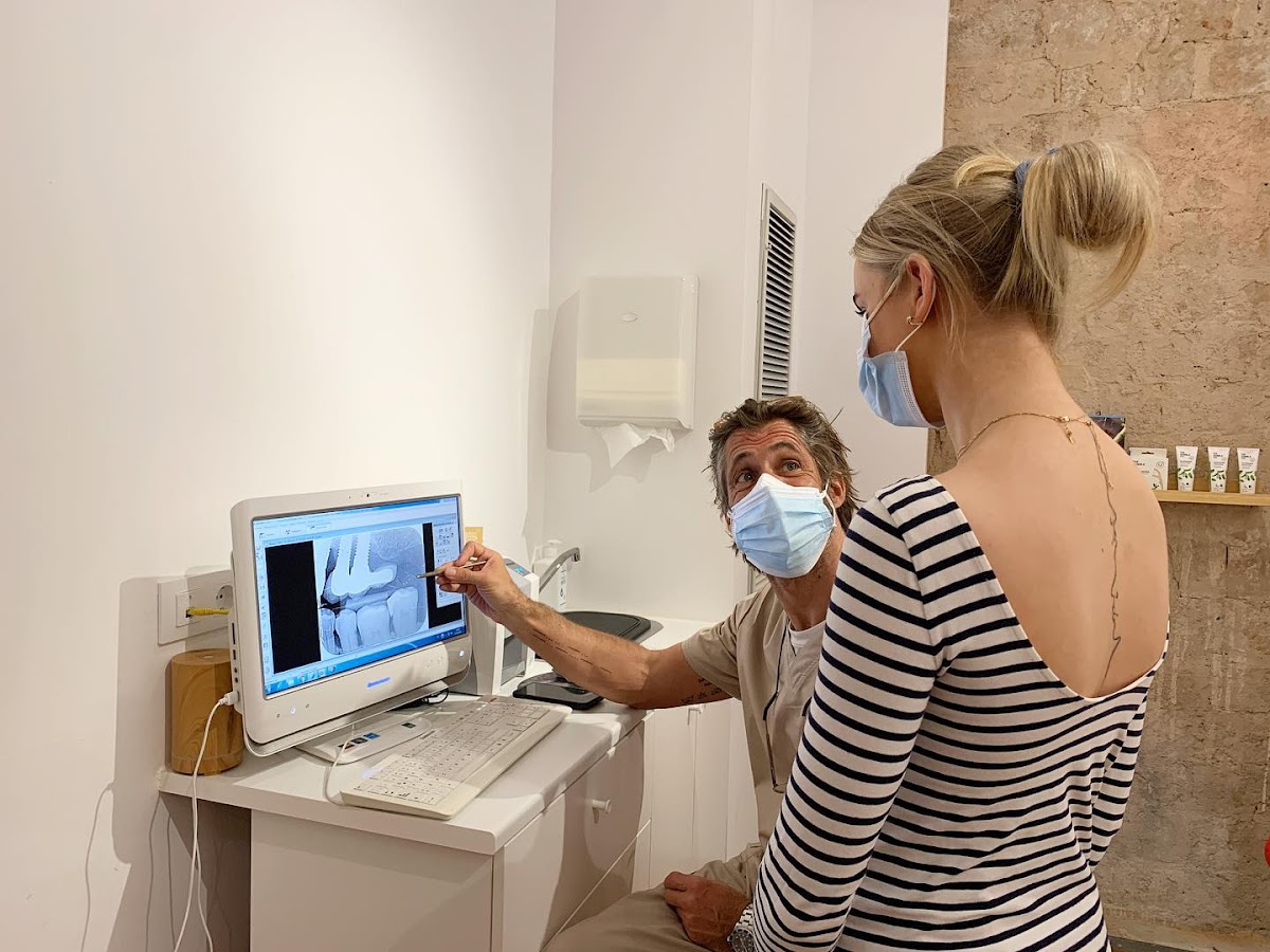 The British Dental Clinic - dental clinic in Barcelona, Spain