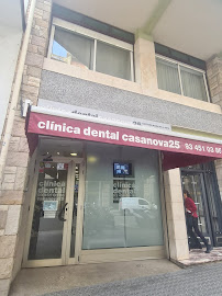 Clínica Dental Casanova 25