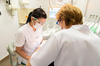 Clínica Dental Casanova 25