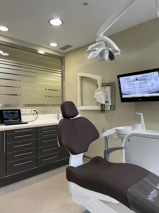 Clínica Dental Dr. Espanya | Sants | Les Corts - dental clinic in Barcelona, Spain