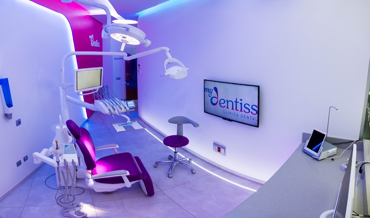 Clinica dental Barcelona - MyDentiss - dental clinic in Barcelona, Spain