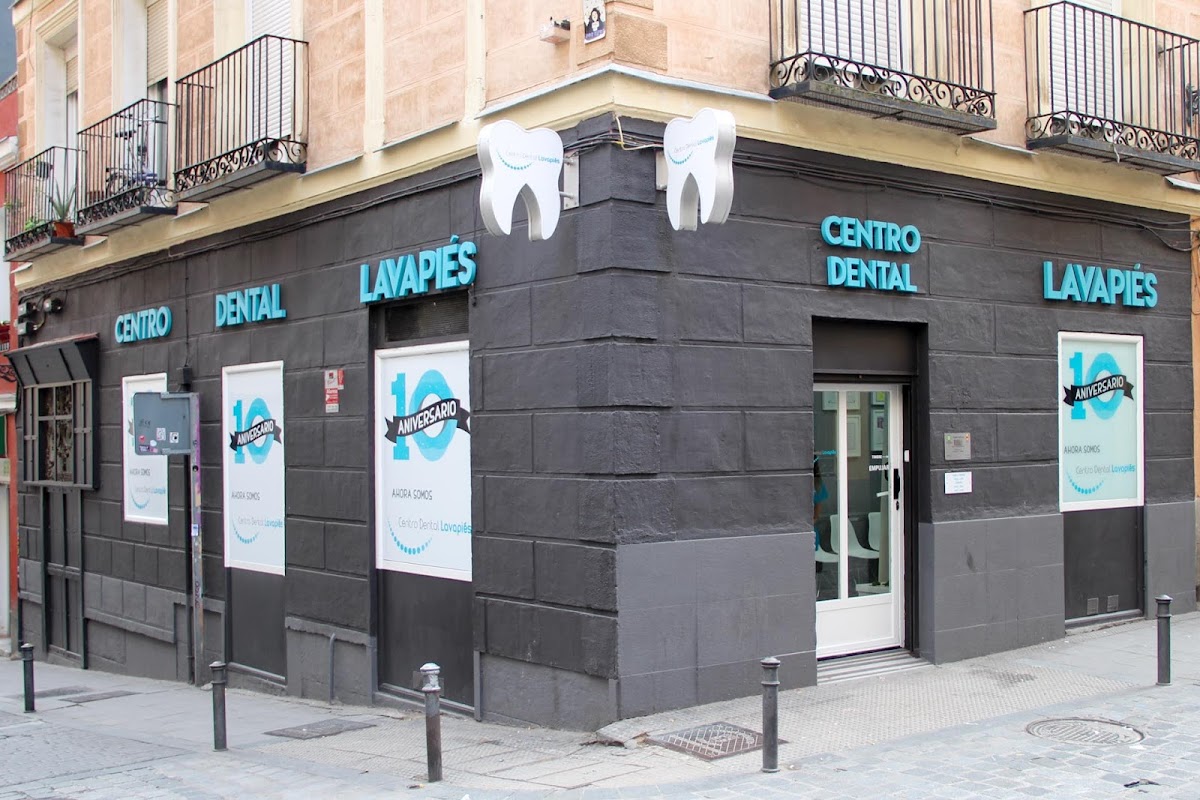 CENTRO DENTAL LAVAPIÉS - dental clinic in Madrid, Spain