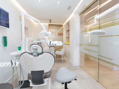 Clínica Dental González y Casado - Madrid