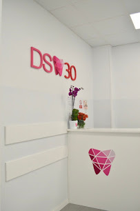 DS 30 DENTAL INSTITUTE