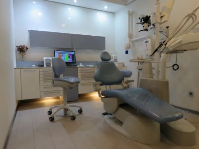 Dosdoce Dental Clinic in Madrid, Spain, photograph 5