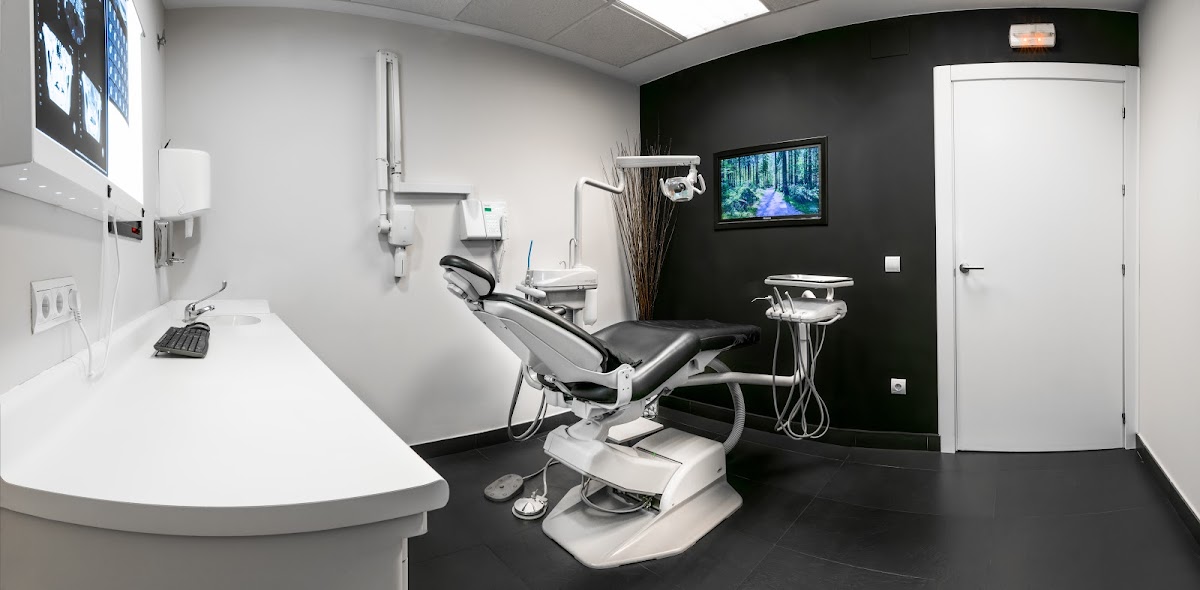 Orion Dental Clinic - dental clinic in Madrid, Spain