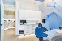 Clínica Dental Reina Victoria 66