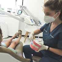 Clínica Dental Almara