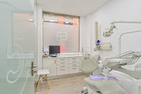 Centro Dental Internacional. Implantes dentales. Ortodoncia. Estetica dental. Odontopediatra.Blanqueamiento. Carillas