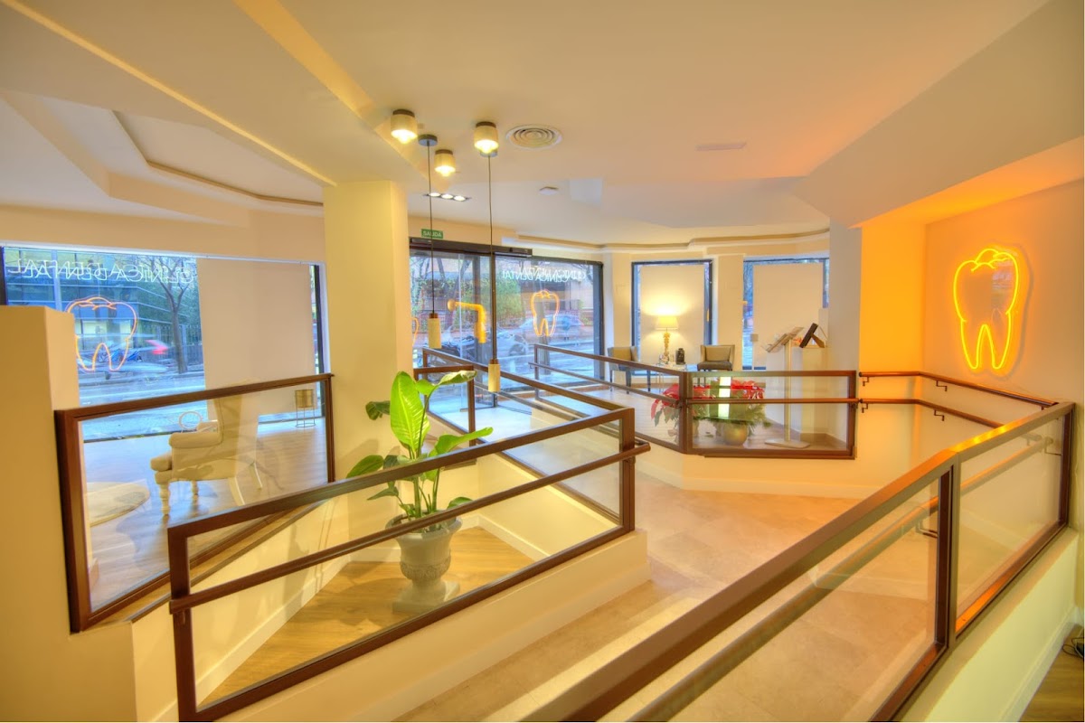 Clínica Dental Córdoba del Pozo - dental clinic in Madrid, Spain