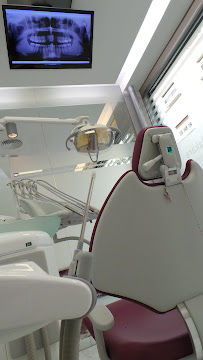 We Dental Clinic