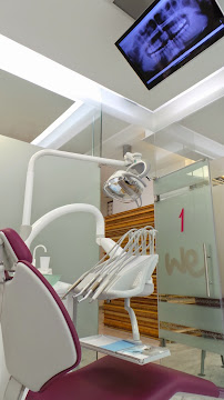 We Dental Clinic