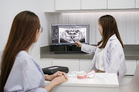 Dental Design Clinic Phuket town เด็นทัลดีไซน์คลินิก สาขาเมืองภูเก็ต