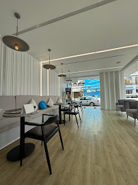 Dental Design Clinic Phuket town เด็นทัลดีไซน์คลินิก สาขาเมืองภูเก็ต