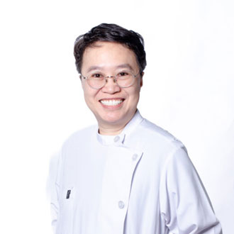 CEO, Dentist (DDS) Pundari Somjitra - Cosmetic dentistry and orthodontics
