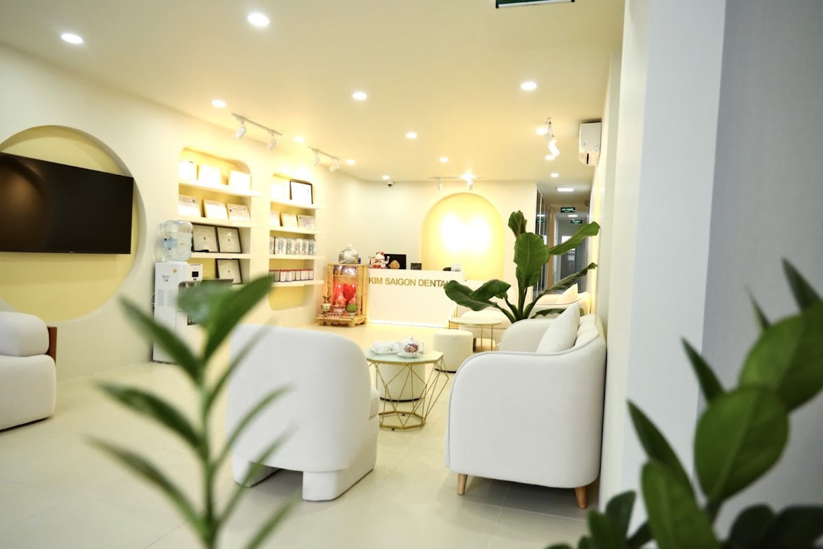 Nha Khoa KimLux Sài Gòn - dental clinic in Da Lat, Vietnam
