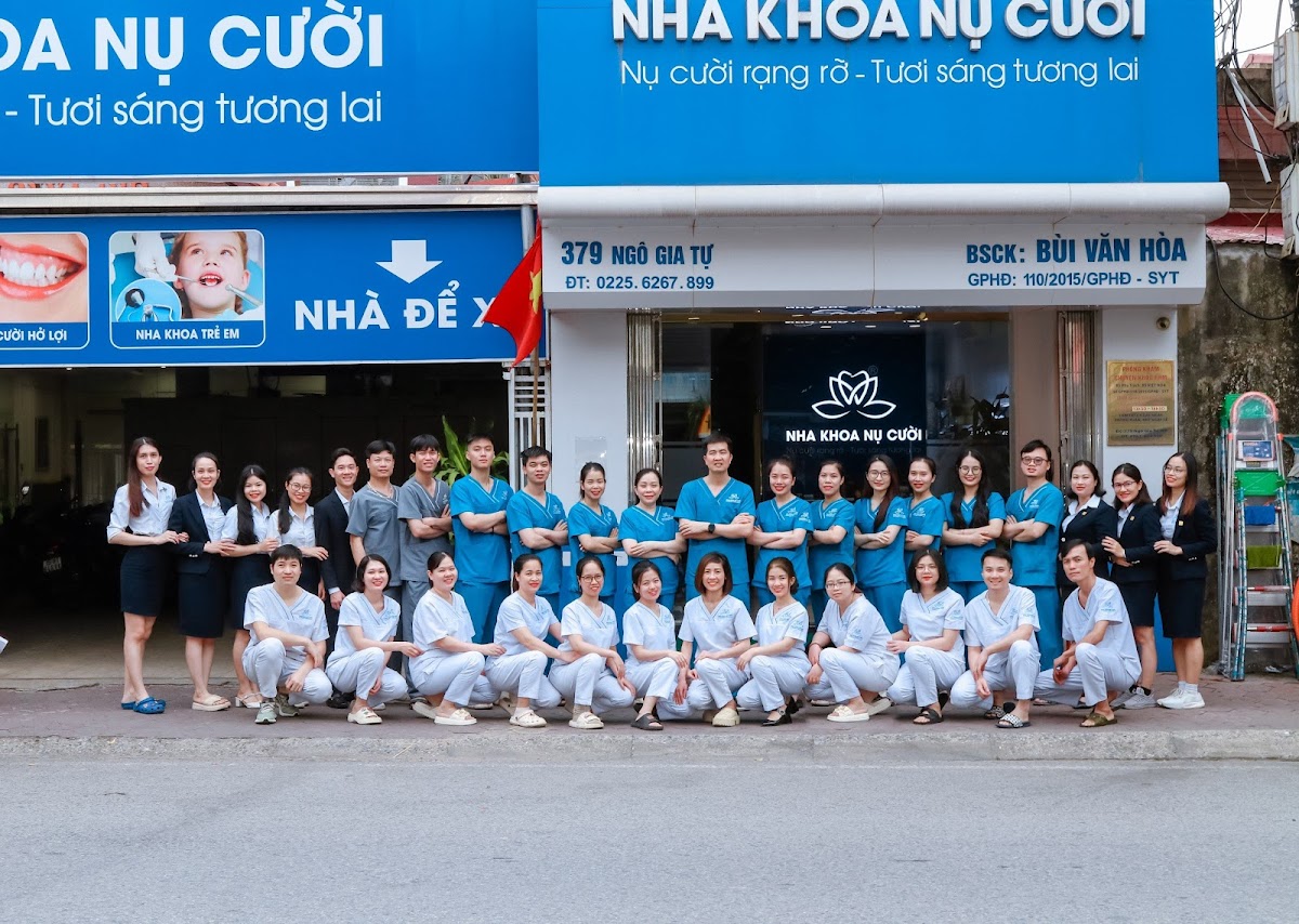 Nu Cuoi Dental Clinic