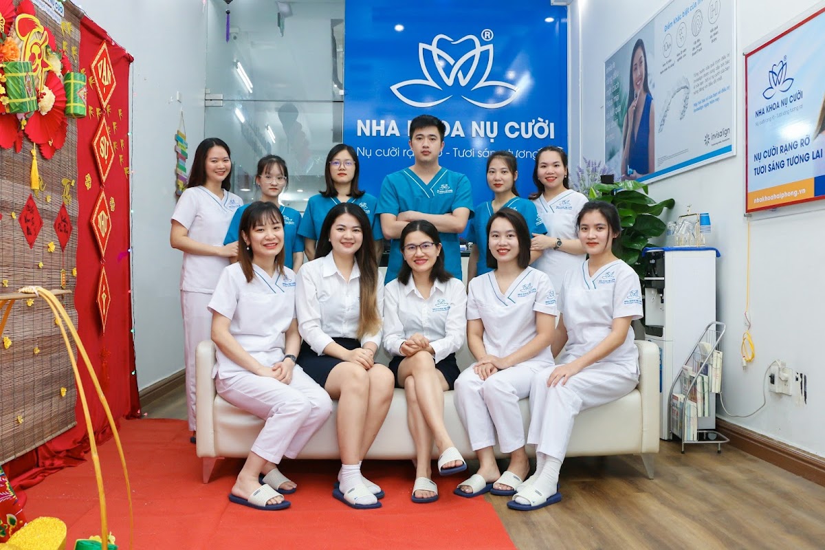 Nu Cuoi Dental — Branch 2, Le Chan
