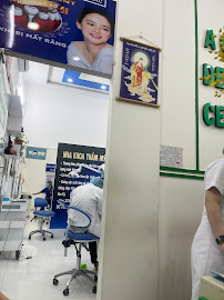A Chau Cosmetic Dental