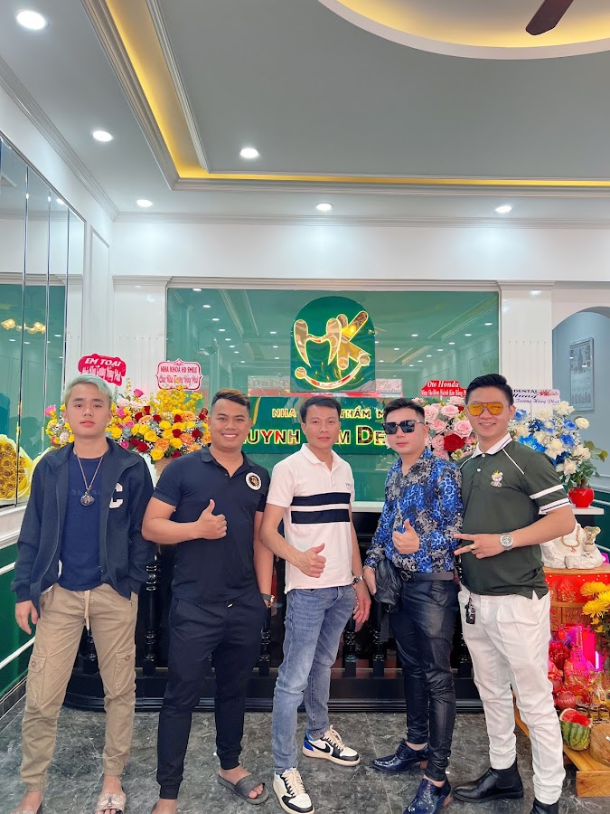 Nha Khoa Thẩm Mỹ Huỳnh Kim Dental - Nha Khoa Quy Nhơn Uy Tín - dental clinic in Quy Nhon