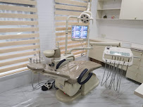 Vakhtang Makaradze's Dental Clinic/ ვახტანგ მაკარაძის სტომატოლოგიური კლინიკა