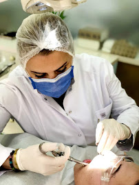 Vakhtang Makaradze's Dental Clinic/ ვახტანგ მაკარაძის სტომატოლოგიური კლინიკა