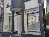 Zirconium Dental House