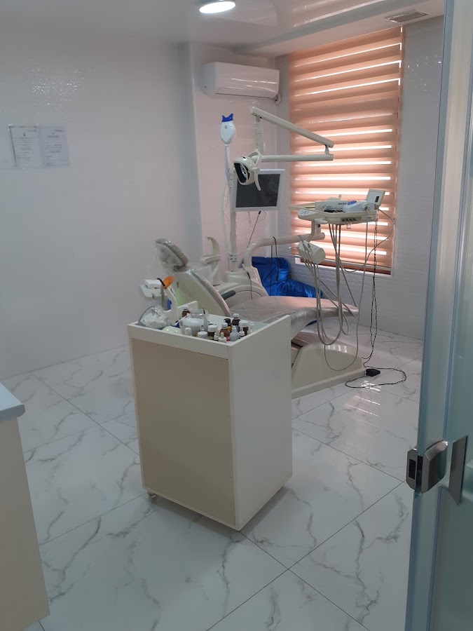 რ-დენტი • R-Dent - dental clinic in Batumi, Georgia
