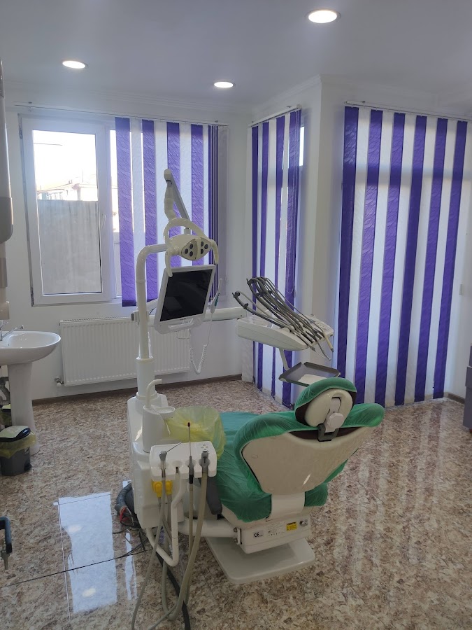 LA DENTIKA - Стоматологическая клиника доктора Кинцурашвили - dental clinic in Batumi, Georgia