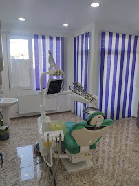 LA DENTIKA - Стоматологическая клиника доктора Кинцурашвили