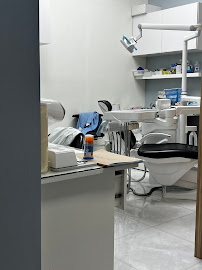 Nava Dental Clinic Phuket คลินิกทันตกรรมนาวา