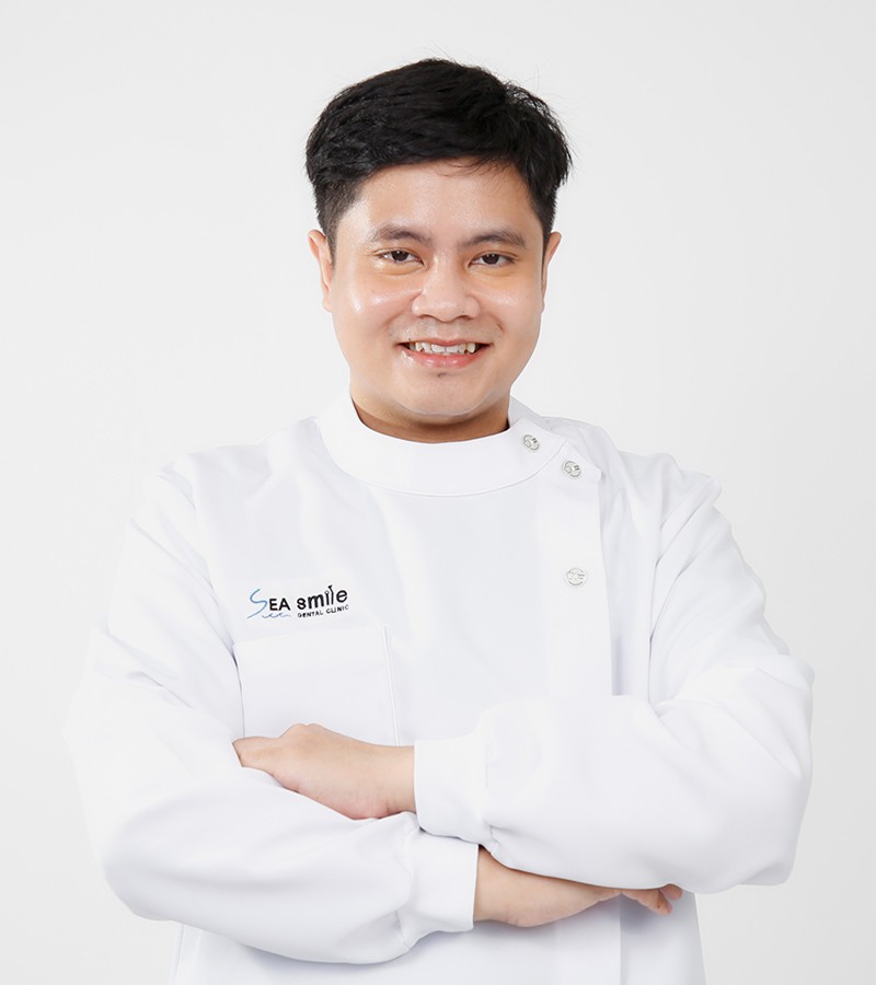 Dr. Chawanut Truktrong