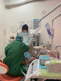 Orange Dental Gunung Sahari