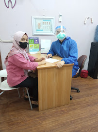 Trio Dental Kemanggisan