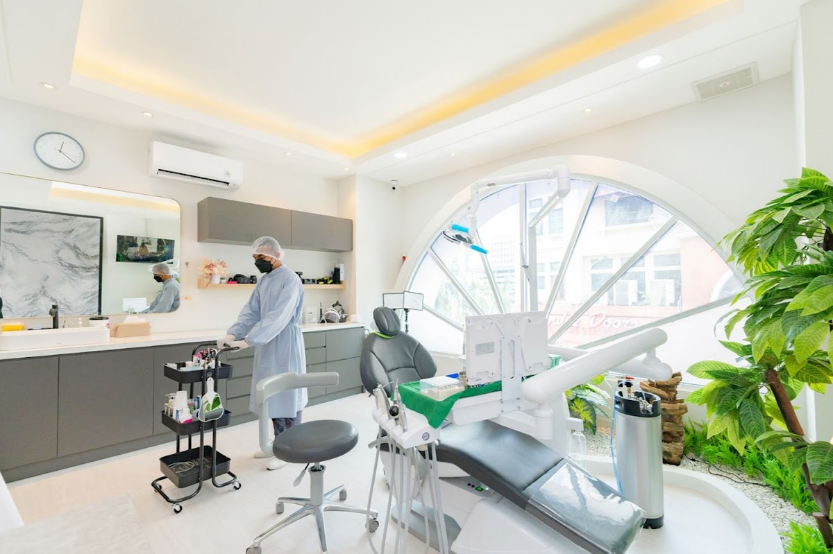 Kala Dental Studio | Klinik Gigi Spesialis Puri Jakarta Barat | Veneer, Implant & Orthodontic Expert Specialist - dental clinic in Jakarta, Indonesia