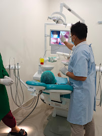 Axel Dental Condet - Klinik Gigi Pilihan Keluarga Indonesia