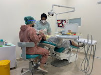 Axel Dental Condet - Klinik Gigi Pilihan Keluarga Indonesia