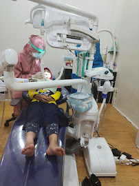 Demian Dental Clinic - Rawamangun - Klinik Konservasi Gigi Pertama di Jakarta Timur