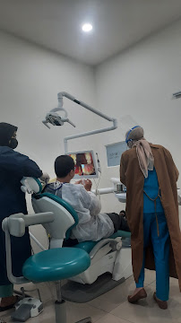 Axel Dental Buaran - Klinik Gigi Pilihan Keluarga Indonesia