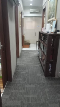 HH Implant Center