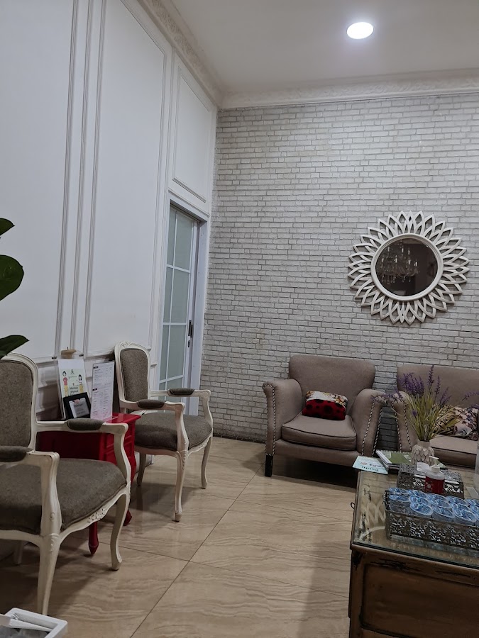 Jakarta Dental Aesthetic - dental clinic in Jakarta, Indonesia