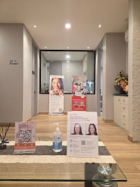 SUN Dental Clinic Jakarta Barat - Klinik Gigi: Orthodontist, Whitening, Implant & Cabut Gigi Bungsu