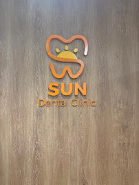 SUN Dental Clinic Jakarta Barat - Klinik Gigi: Orthodontist, Whitening, Implant & Cabut Gigi Bungsu