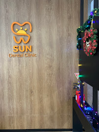 SUN Dental Clinic Jakarta Barat - Klinik Gigi: Orthodontist, Whitening, Implant & Cabut Gigi Bungsu