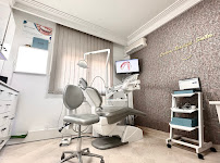 Cabinet dentaire Dr Amine Mlayah - Implantologie, esthétique dentaire, prothèses dentaire, invisalign