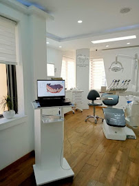 Cabinet Dentaire Dr Walid Aouini - Centre Urbain Nord