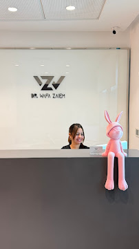 Cabinet Dr Wafa Zaiem - Dentisterie Esthétique et Implantologie